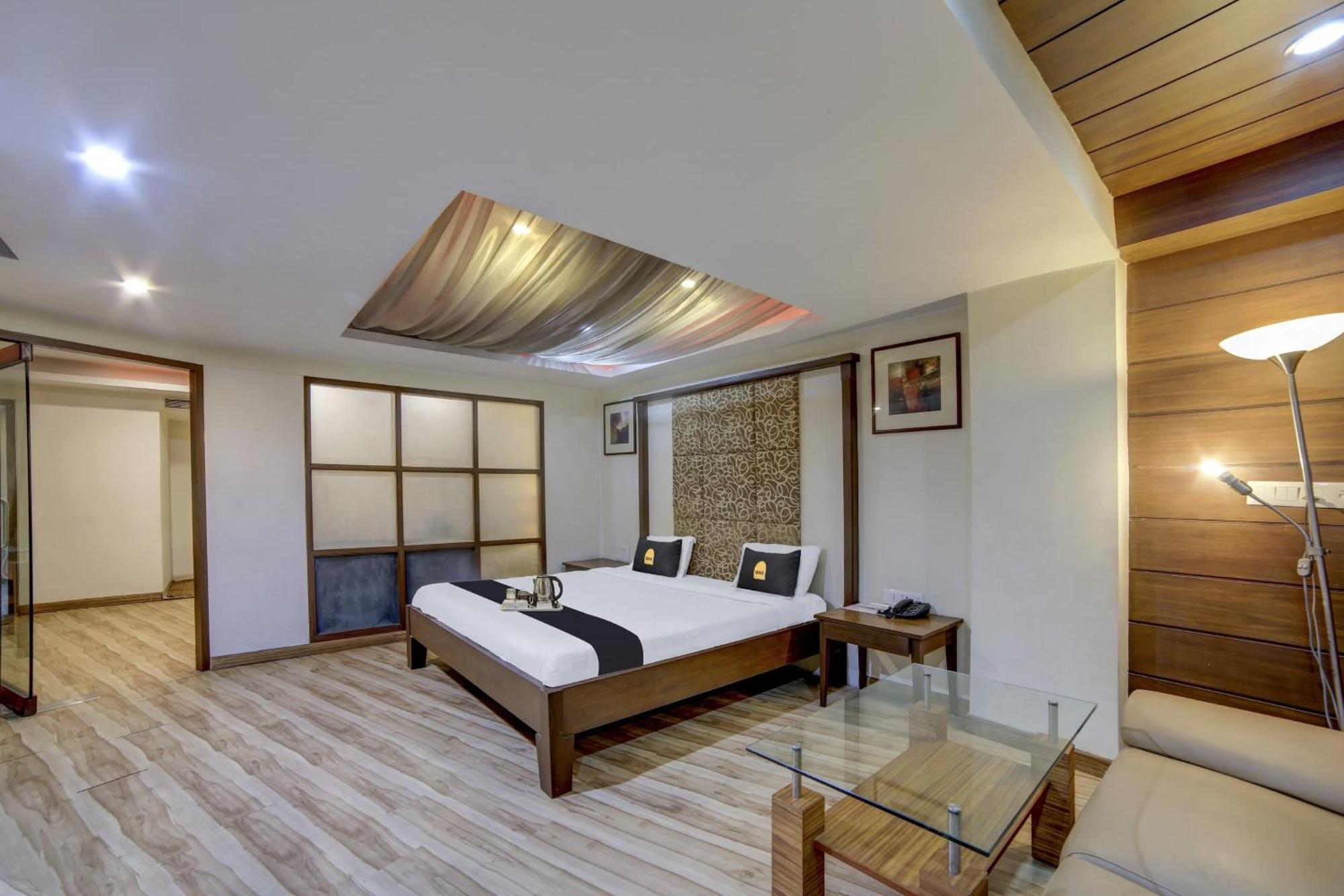 Hotel Collection O Cambay Sapphire Sarkhej Exterior foto
